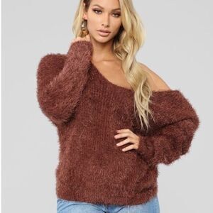 NWT Love Tree Brown Fuzzy Twist-Back V-Neck Sweater Size L